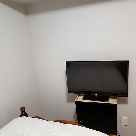 Private Room In Downtown Halifax Extérieur photo